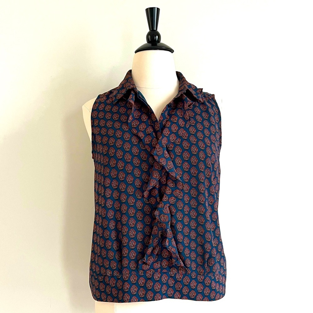 CAbi Navy and Red Sleeveless Blouse